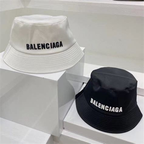 balenciaga bucket hat price